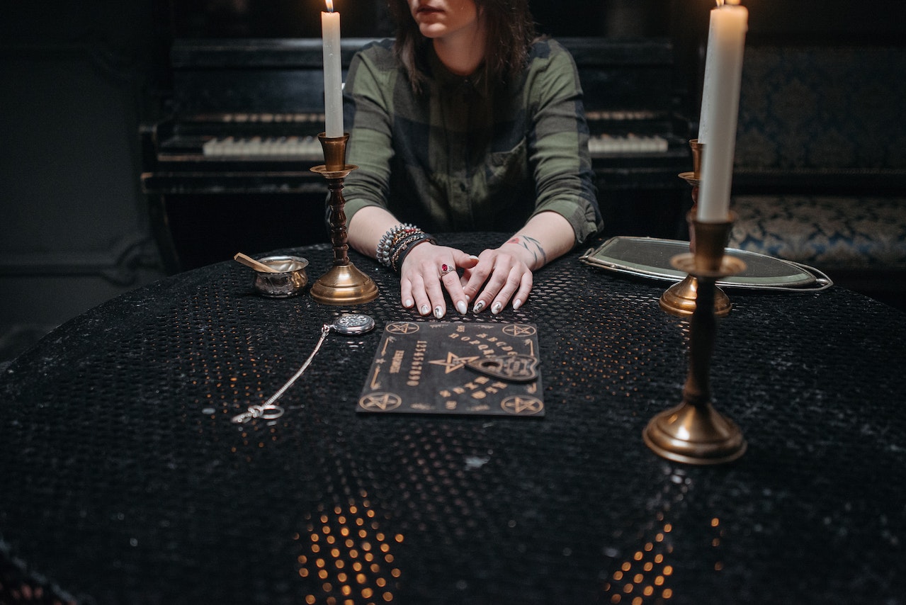 Veronica Ouija Veronica Ouija