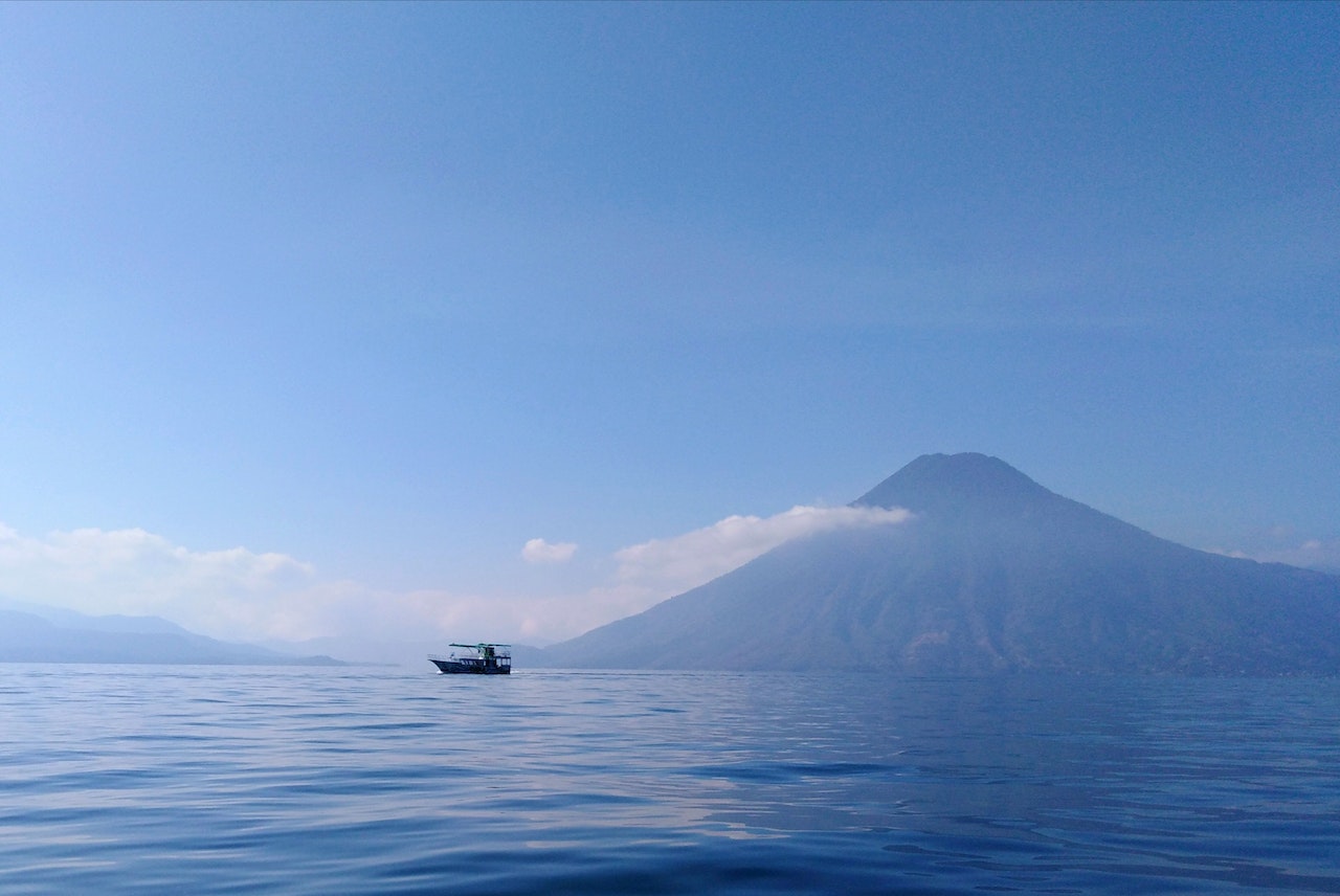 Pexels Jimmy Maffio 11882956 lago de Atitlán